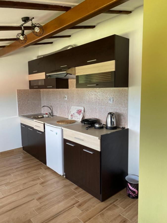 Guesthouse Kerkinitis Lithótopos Eksteriør billede
